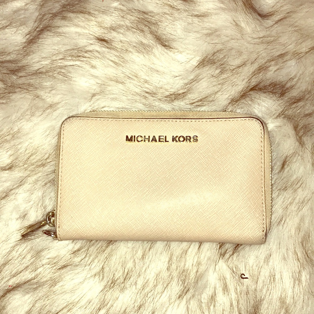 Michael Kors wallet